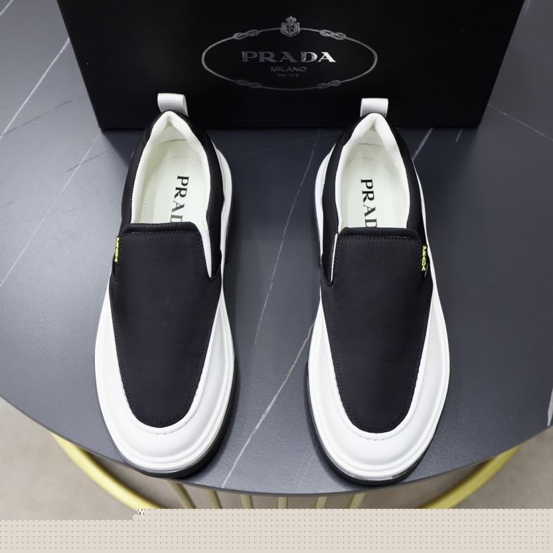 Pra*a sneakers